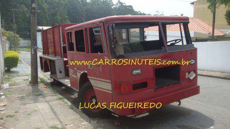 Lucas_Caminhao_do_Bombeiro_Sao Paulo_Capital_04