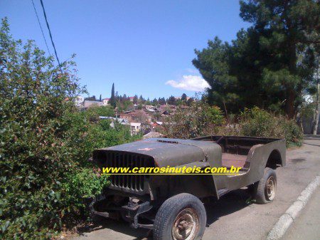 Claudio JEEP ABANDONADO