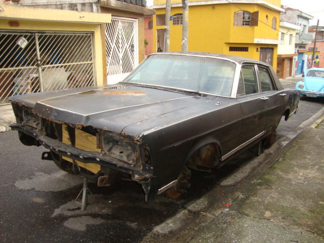 Ford Landau