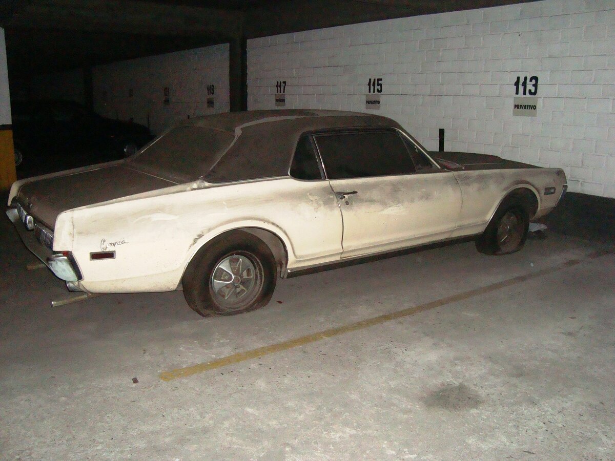 Mercury Cougar