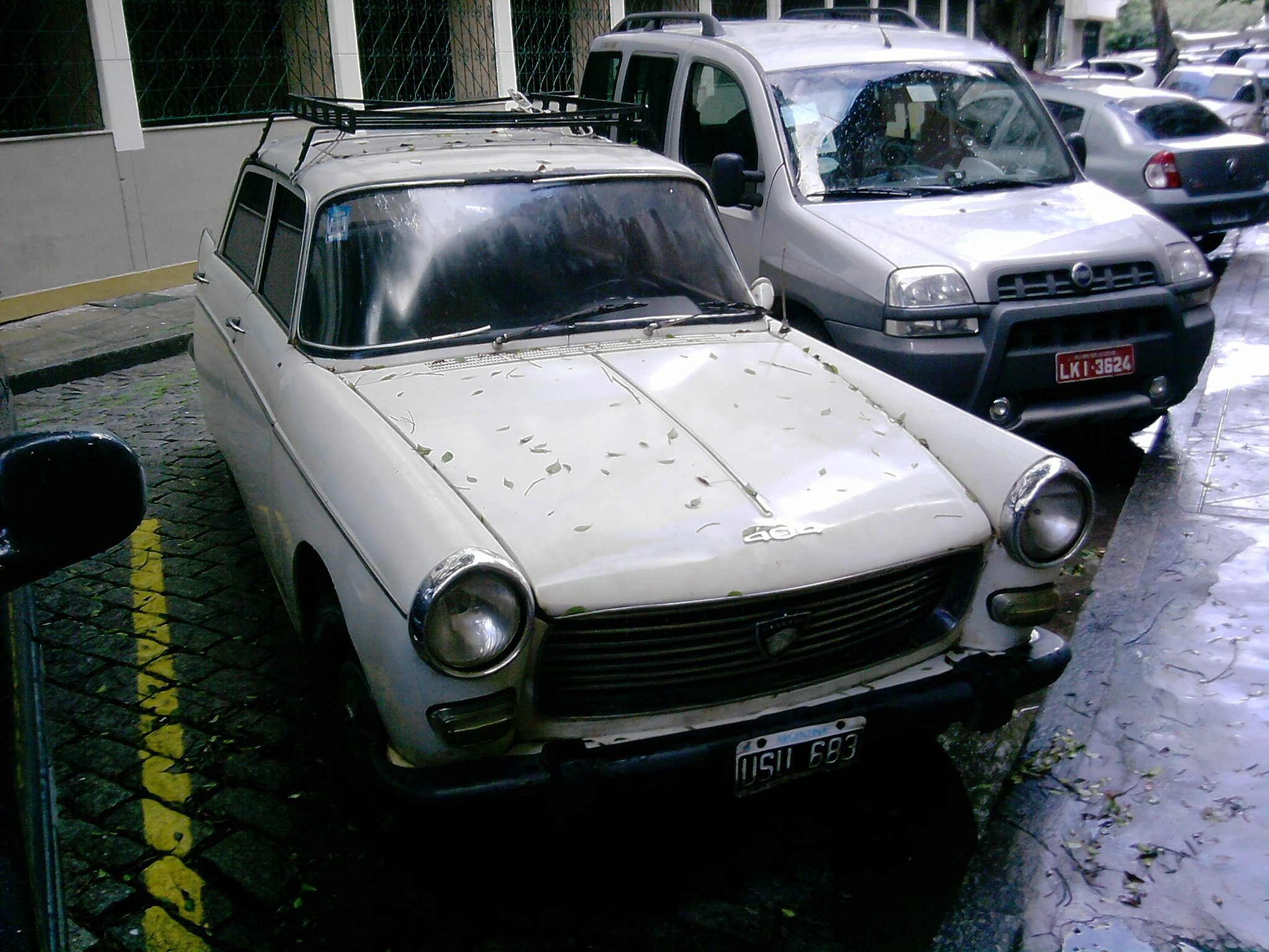 Peugeot 404