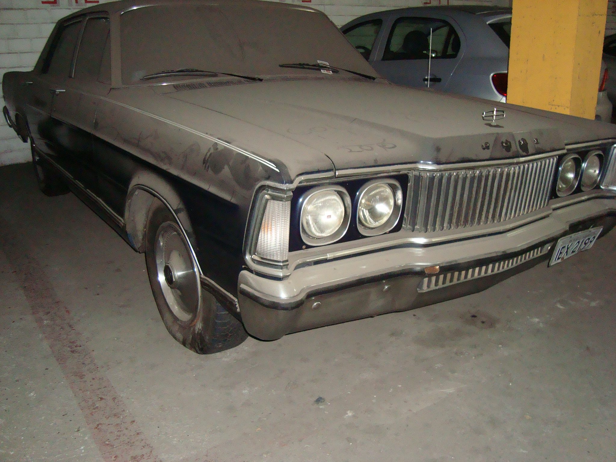 Ford Landau