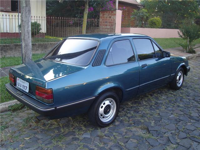 Veículo furtado! Chevrolet Chevette L (1993)