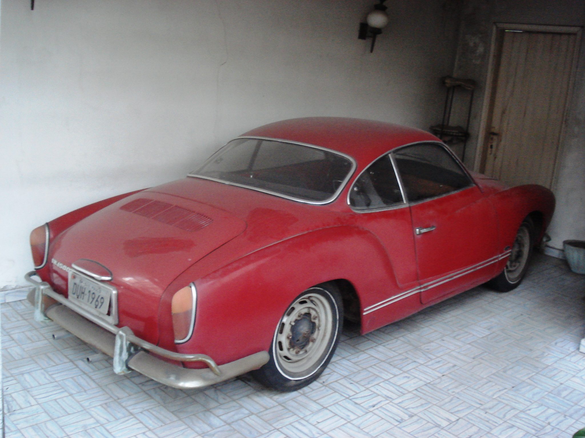 POST 699! Volkswagen Karmann Ghia