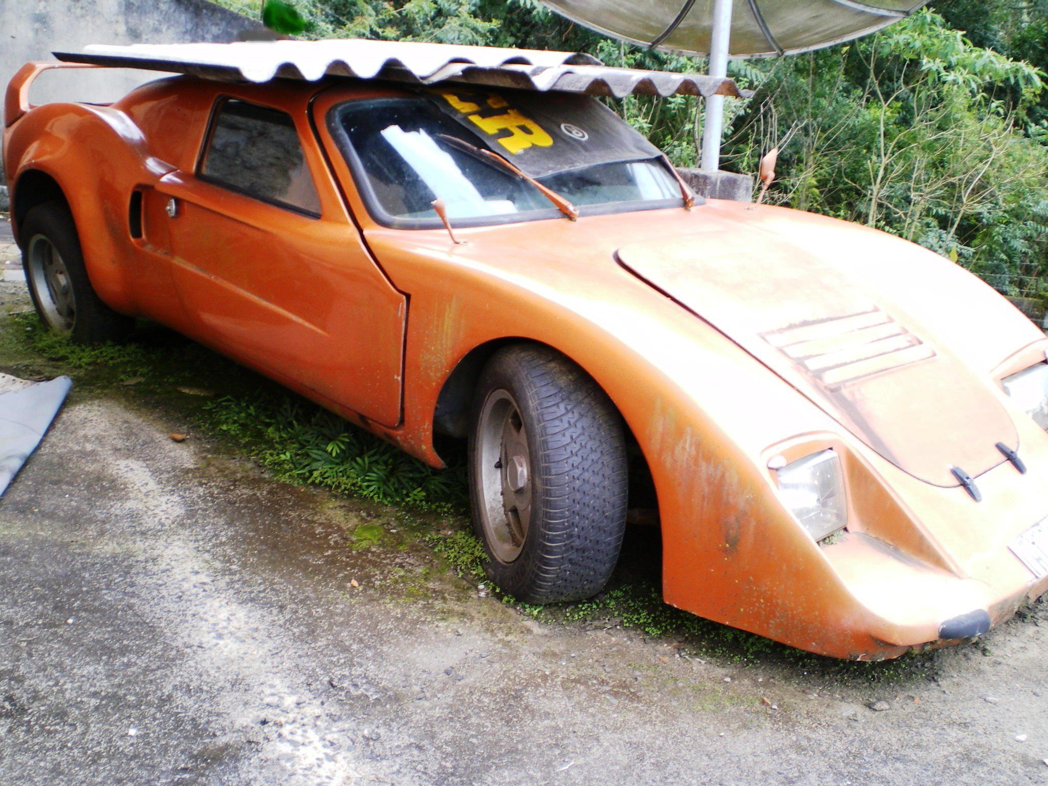 Lorena GT Carros Inúteis