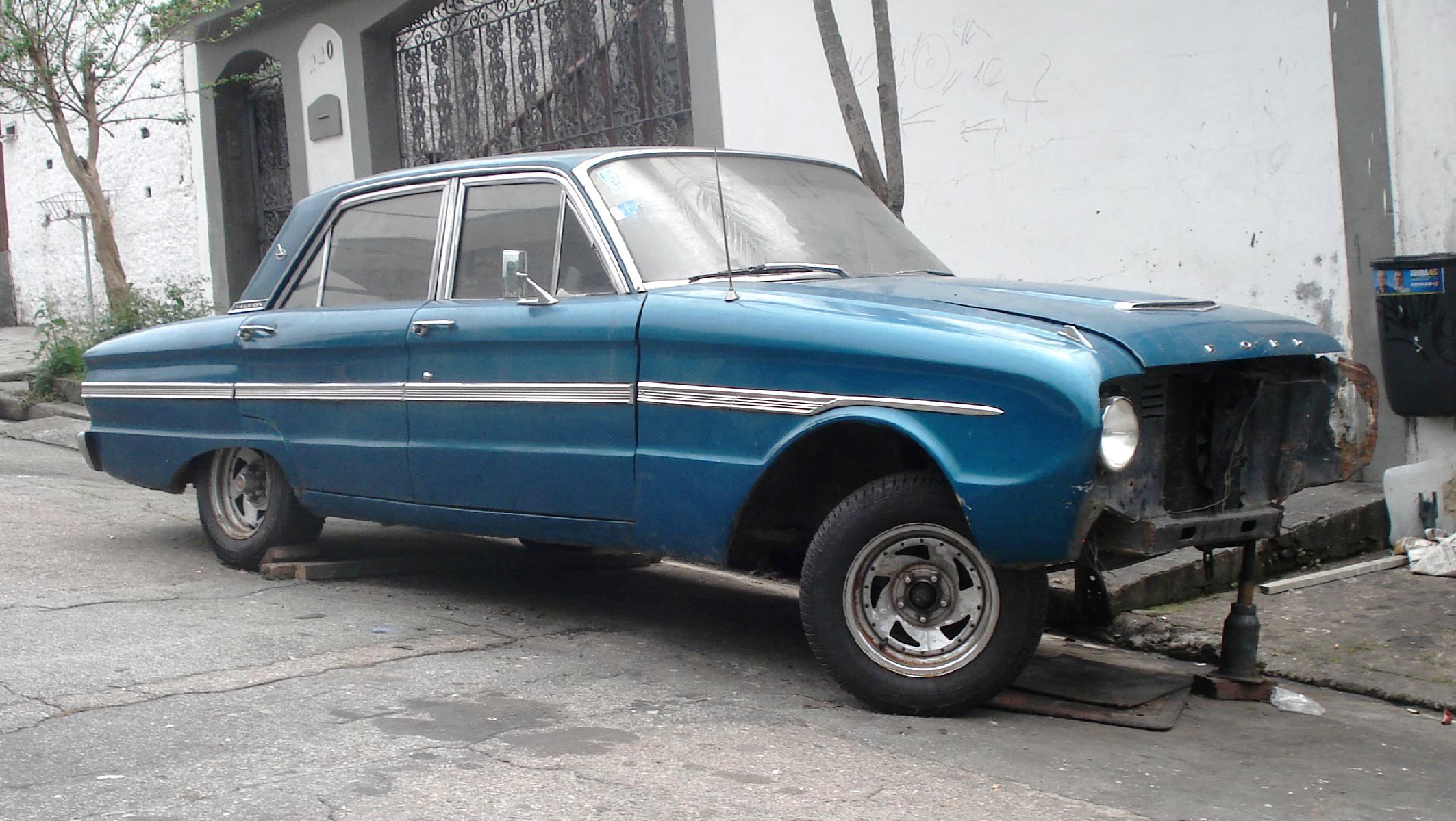 Ford Falcon
