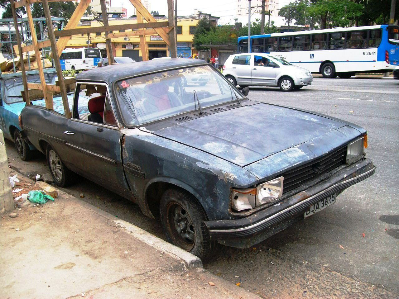 Chevrolet Caravan