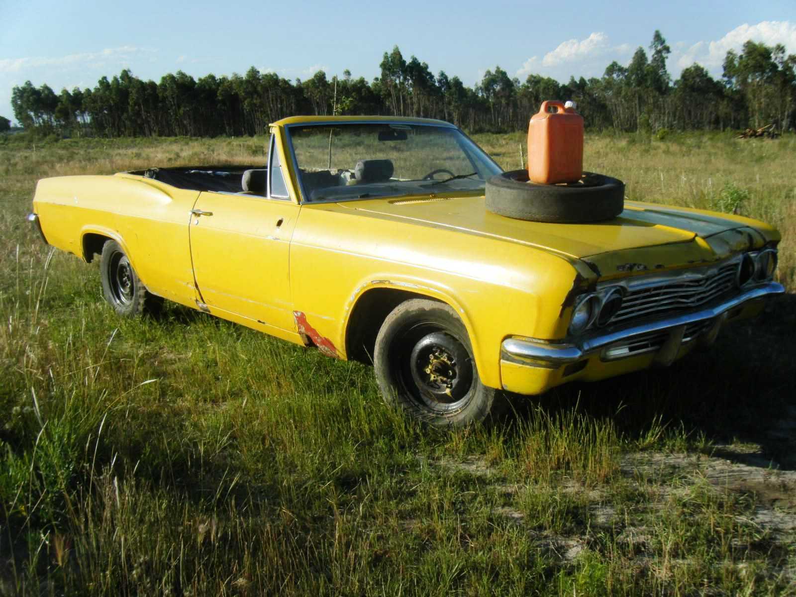 Chevrolet Impala (1966 – convertible)