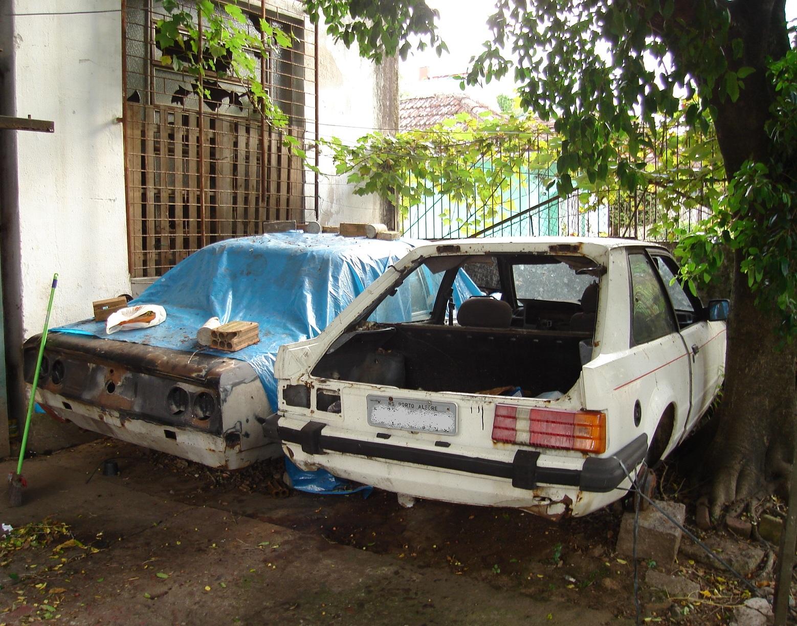 Chevrolet Opala e Ford Escort