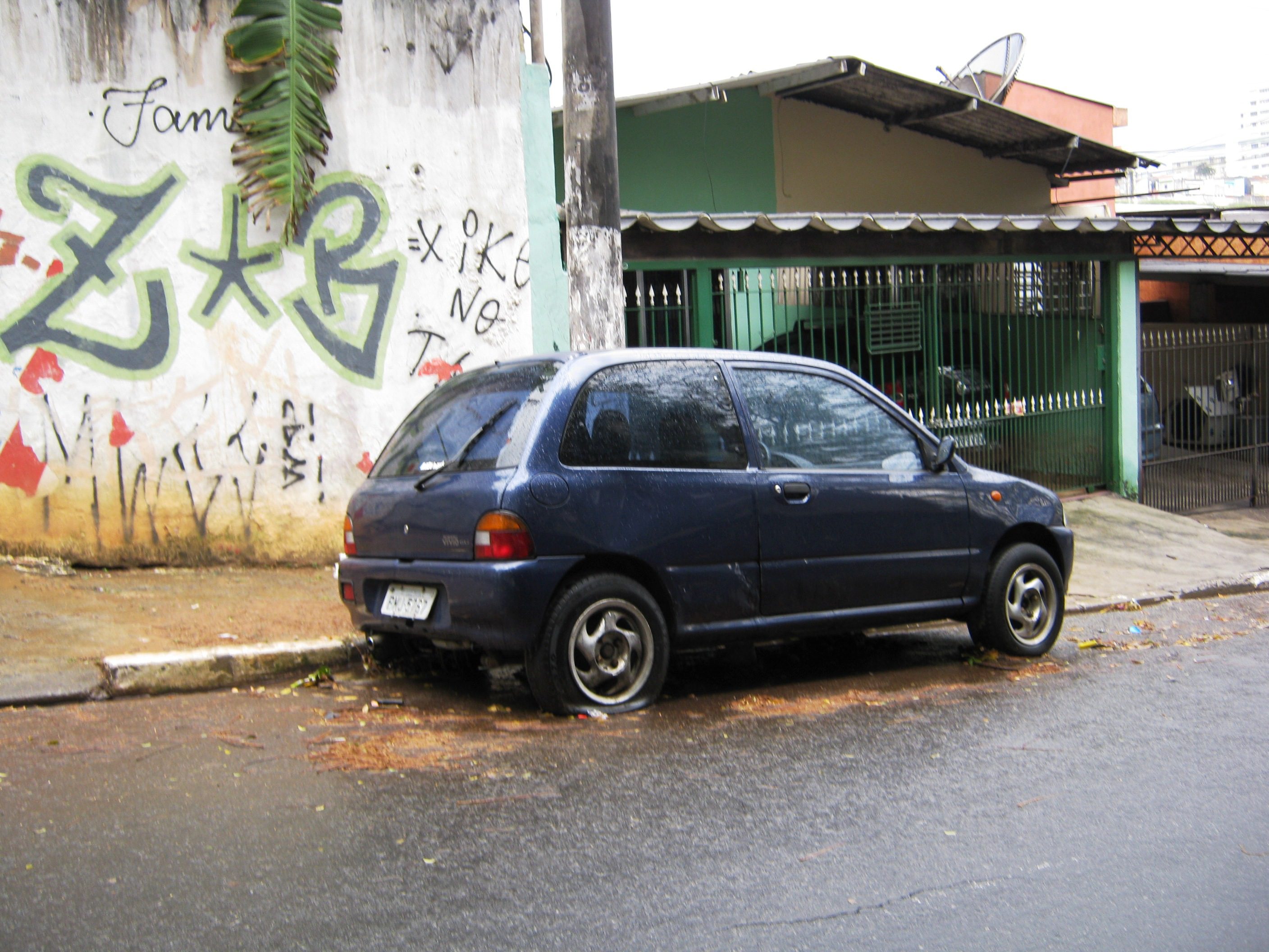 Subaru Vivio