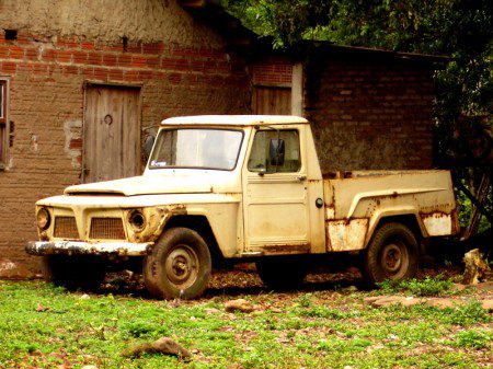 uCassius_F-75_Ouro-Verde-Maquiné_RS_02-450x337 Ford F-75 