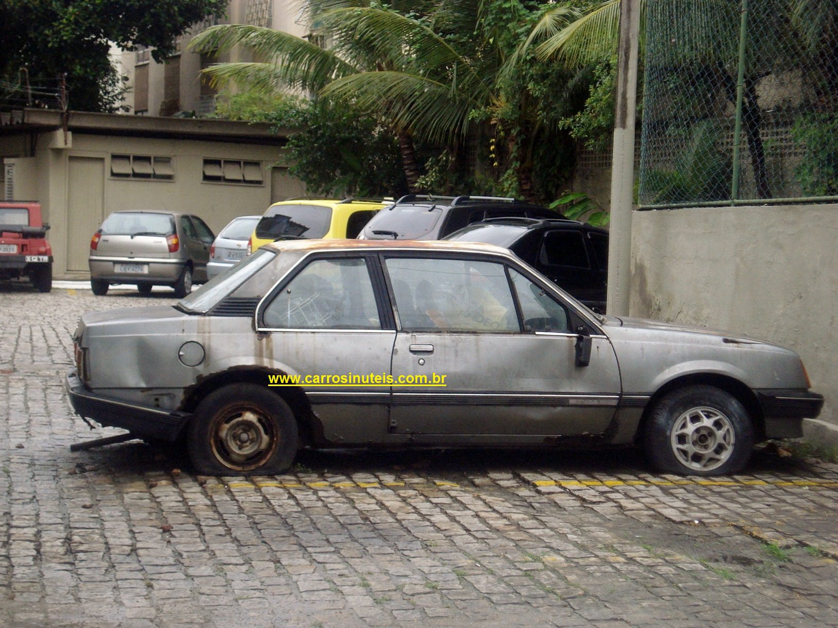 Chevrolet Monza