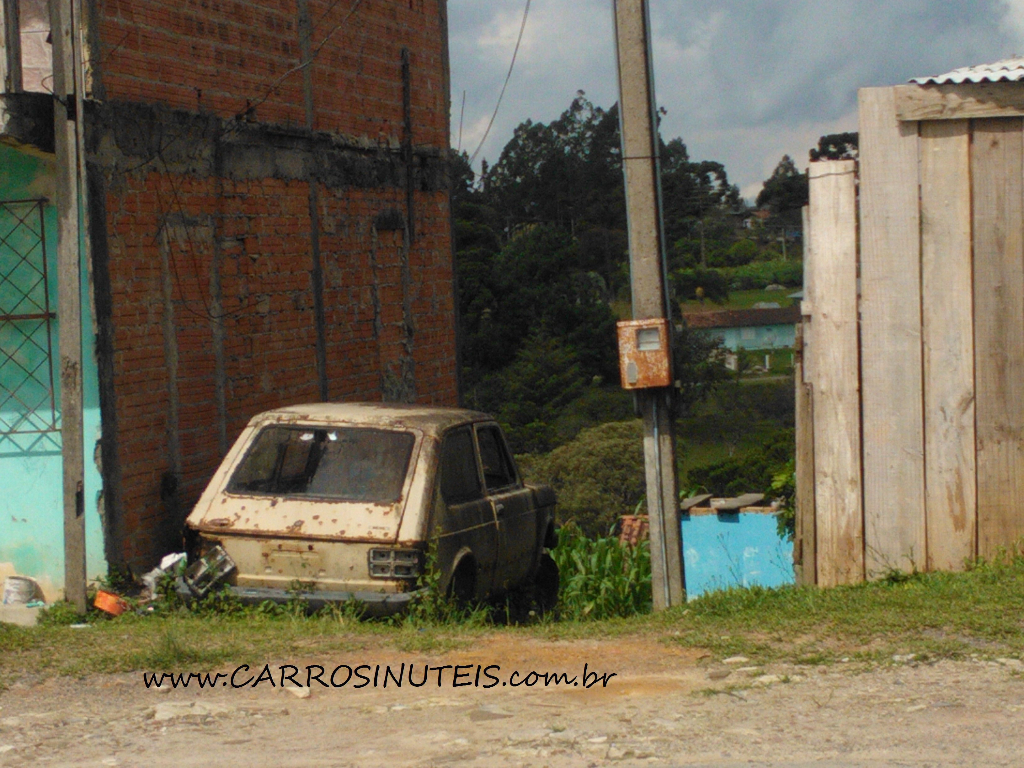 Fiat 147, Rio Negrinho, SC. Foto de Danilo Niespodzinski.