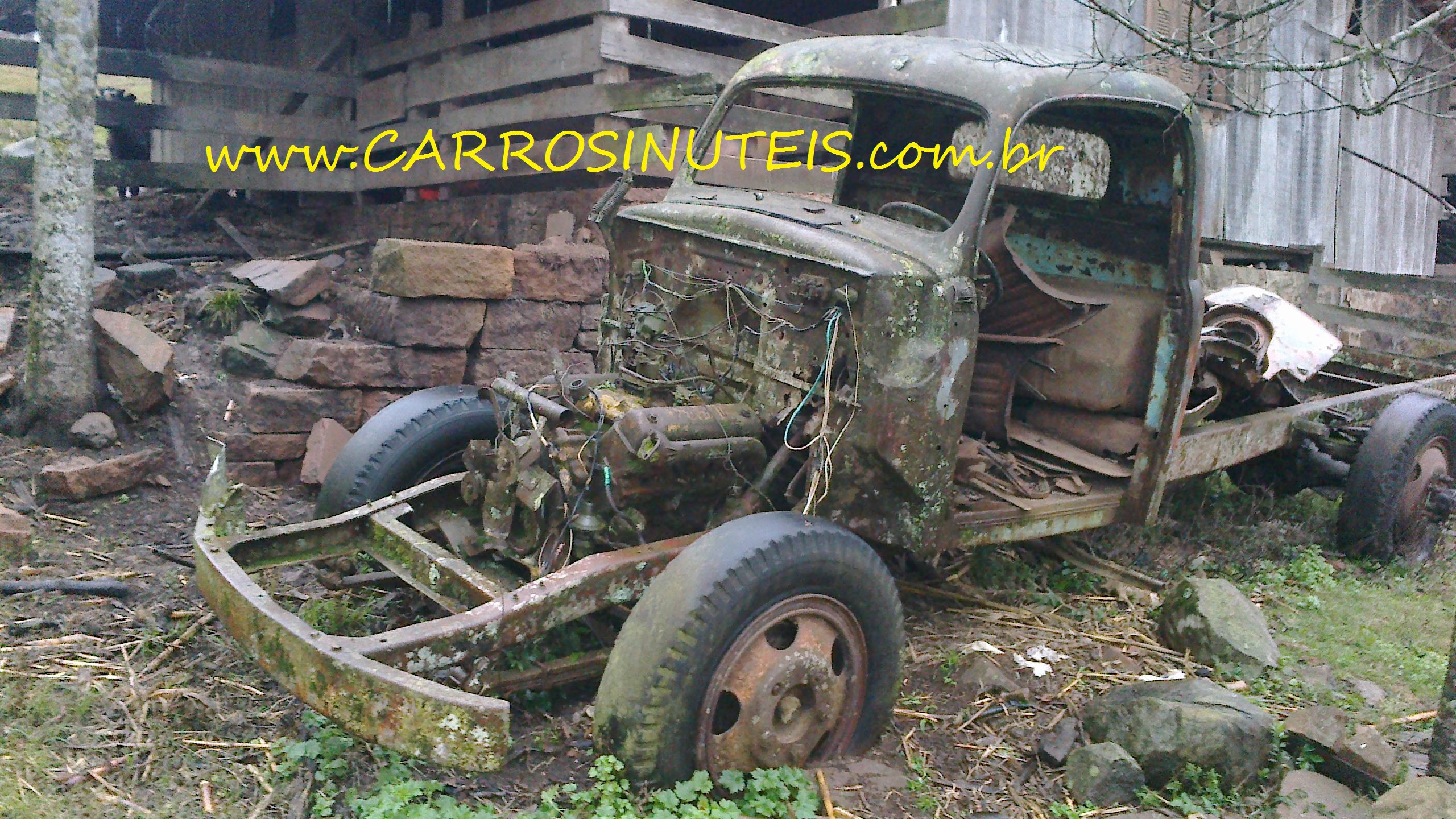 FORD F4 1948, Brochier, RS. Foto de Guilherme – A única unidade no Brasil!