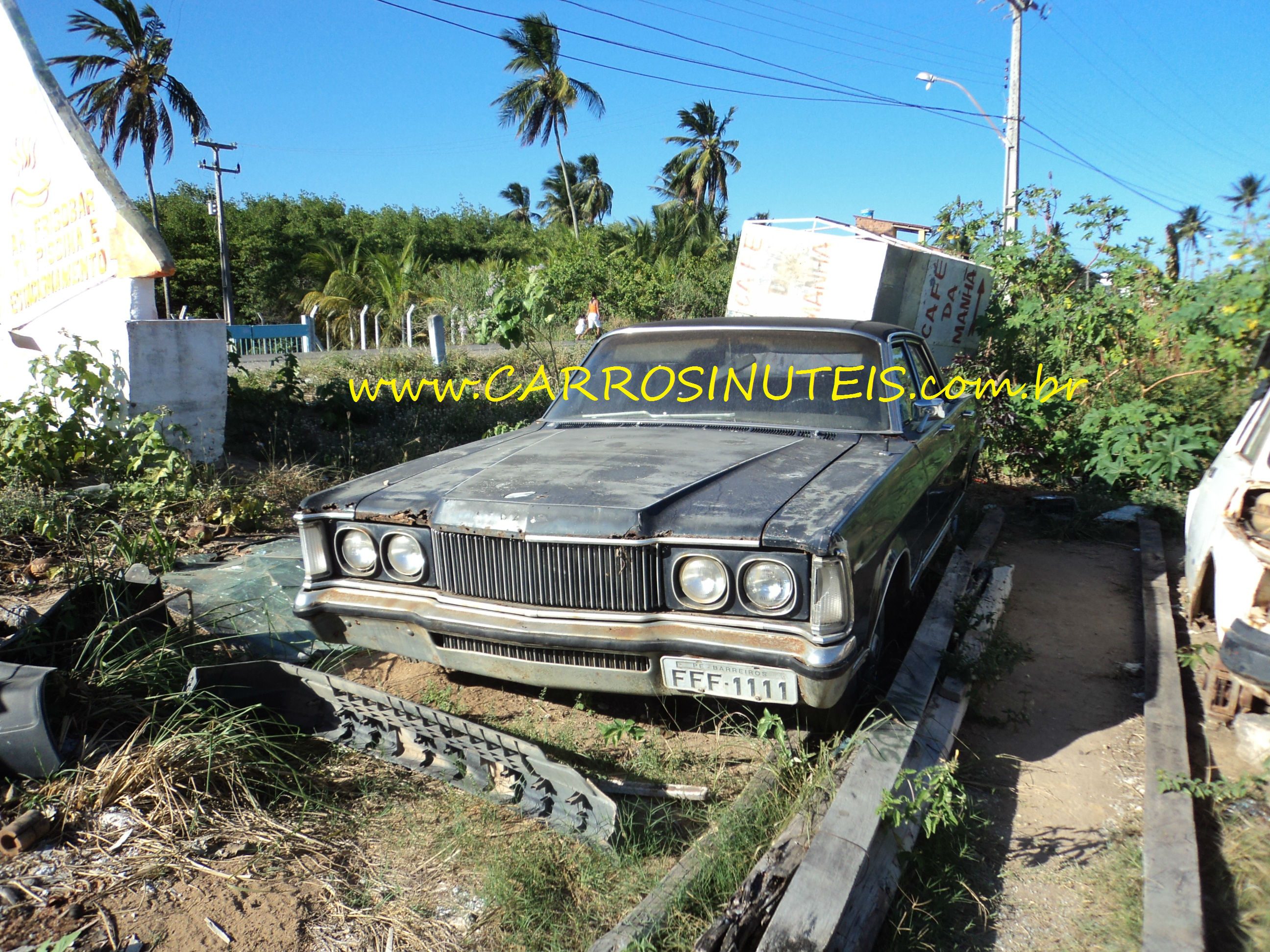 Ford Landau, São Caitano, PE. Foto de Juca.