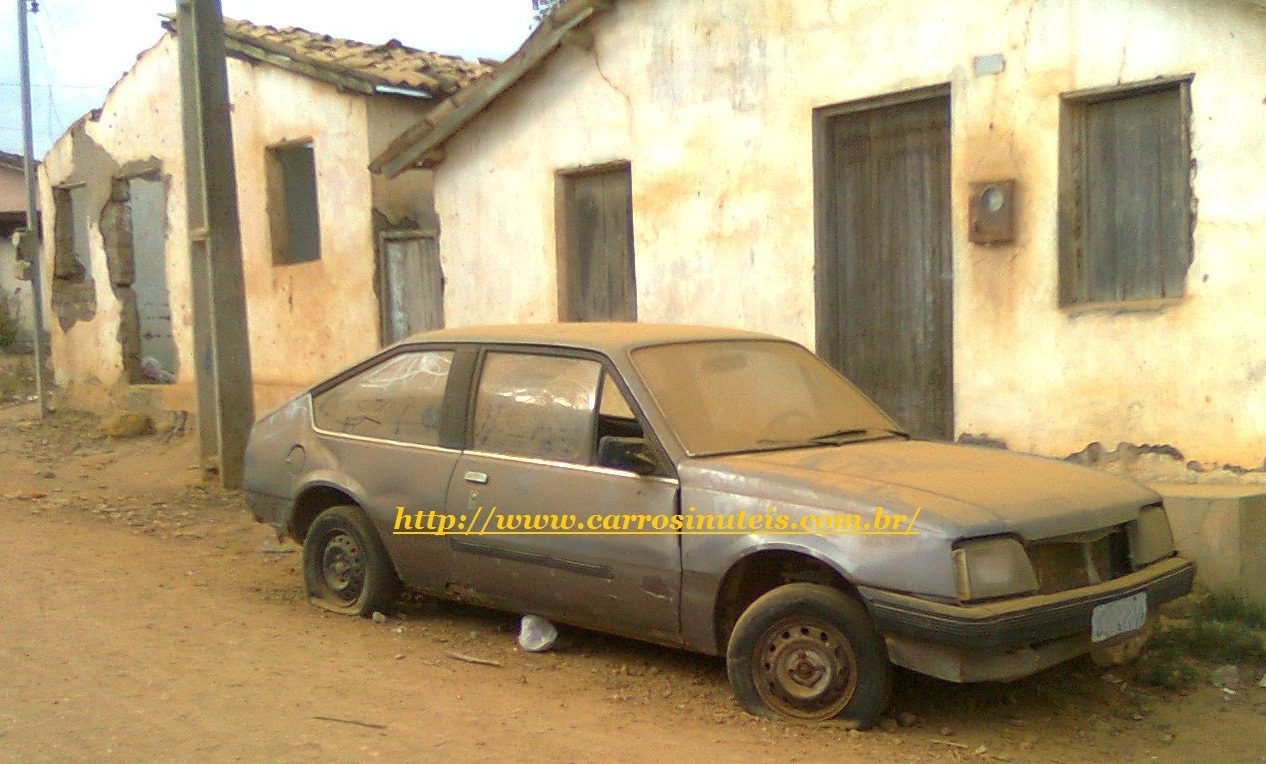 Chevrolet Monza Hatch, Junin, Poções, Bahia