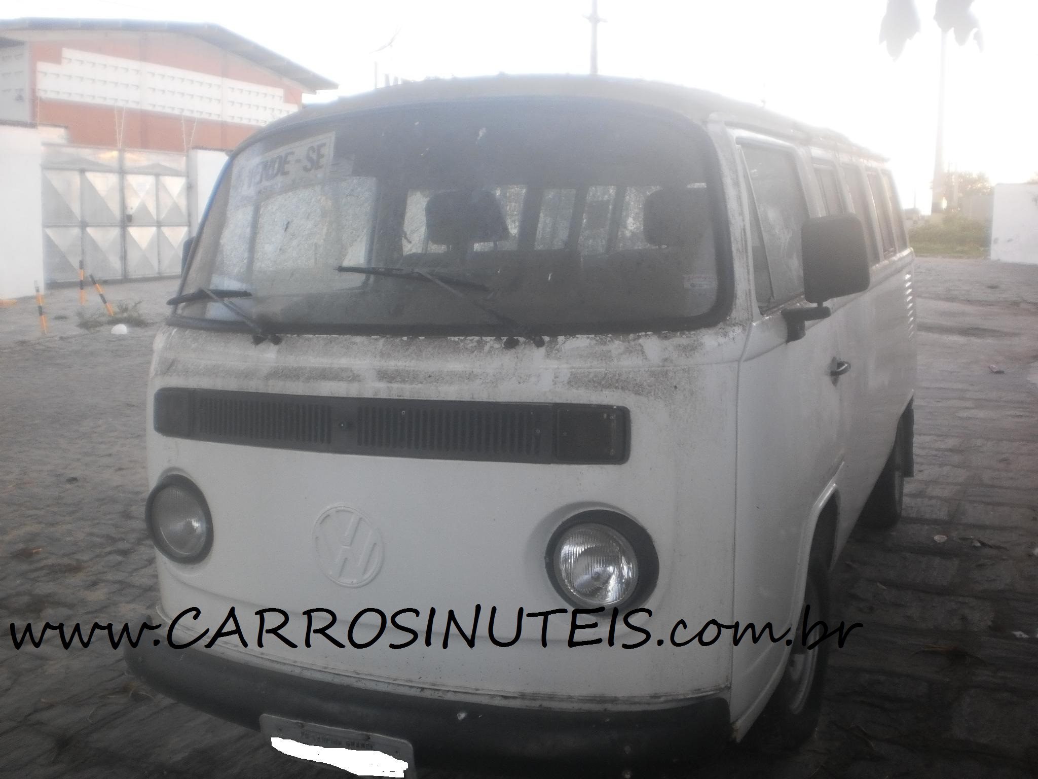 VW Kombi, Campina Grande, PB. Foto de Ariosvaldo Araujo.