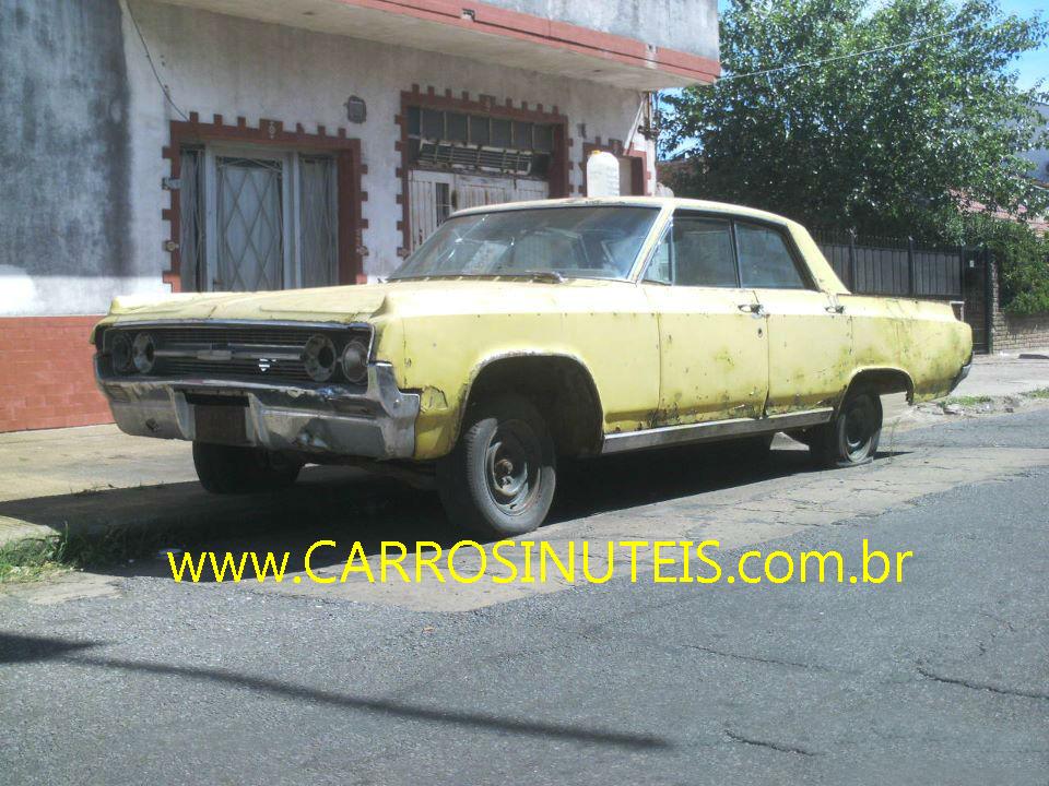 Oldsmobile 1964 Super 88, La Matanza, Argentina. Foto de Javier Garcia.