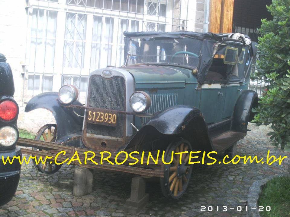 Chevrolet 1927 em Haedo, Buenos Aires, Argentina. Foto de Monica Camparosa.