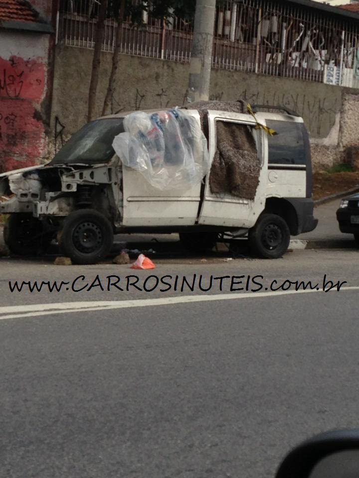 Fiat Doblo Adventure, São Paulo, SP. Foto de Luciano Pazzini.